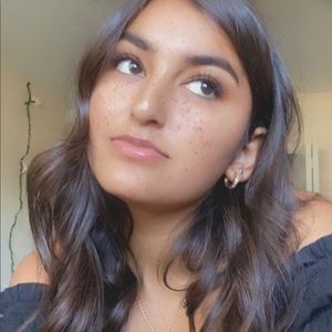 Meet your Posher, Alexcy